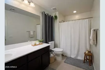 3330 W Donner Drive, Phoenix, AZ 85041 - Photo 12