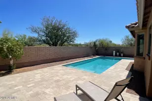 12004 W Eagle Ridge Ln, Peoria, AZ 85383 - Photo 2