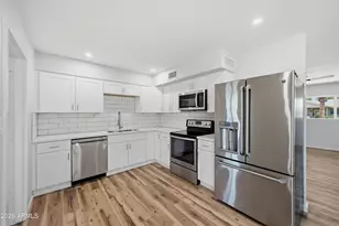 16406 N 50th Dr, Glendale, AZ 85306 - Photo 2