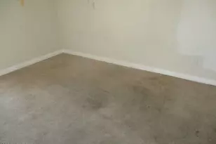 3346 W Las Palmaritas Dr, Phoenix, AZ 85051 - Photo 8