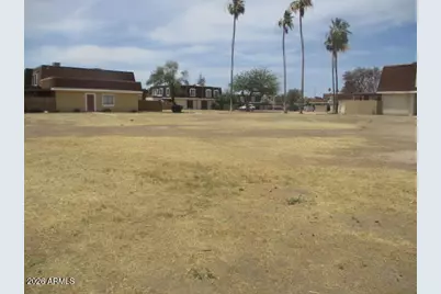 3346 W Las Palmaritas Drive, Phoenix, AZ 85051 - Photo 16