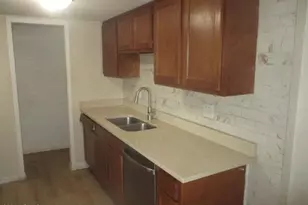 3346 W Las Palmaritas Dr, Phoenix, AZ 85051 - Photo 2