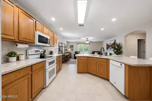 11166 W Mountain View Dr, Avondale, AZ 85323 - Photo 4