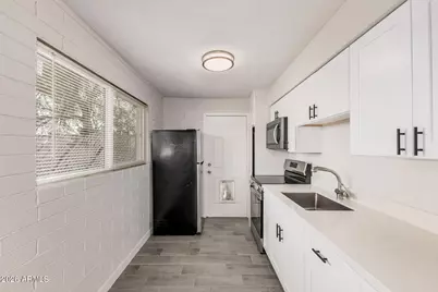 1321 N 48th Place #Apt 1, Phoenix, AZ 85008 - Photo 6