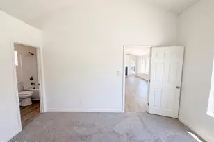 18627 N 33rd Dr, Phoenix, AZ 85027 - Photo 12