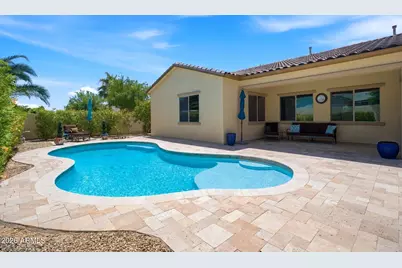 15766 W Wilshire Drive, Goodyear, AZ 85395 - Photo 6