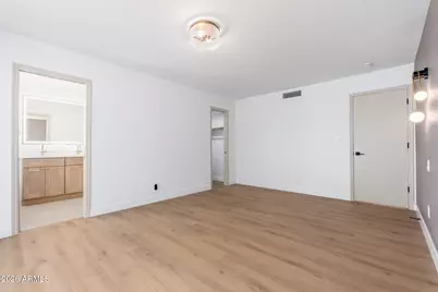 3401 N 37th Street #9, Phoenix, AZ 85018 - Photo 20
