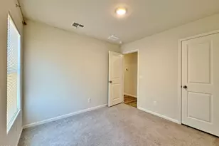9236 W Madero Dr, Arizona City, AZ 85123 - Photo 18