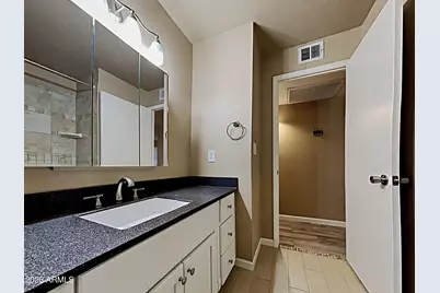 12229 N 47th Lane N, Glendale, AZ 85304 - Photo 16