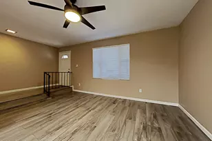 12229 N 47th Ln N, Glendale, AZ 85304 - Photo 2