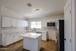 4047 E Jojoba Rd, Phoenix, AZ 85044 - Photo 8