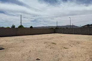 6537 S 15th Dr, Phoenix, AZ 85041 - Photo 38