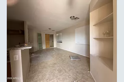 6537 S 15th Drive, Phoenix, AZ 85041 - Photo 2