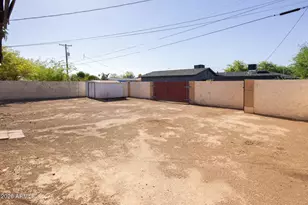 3803 W San Miguel Ave, Phoenix, AZ 85019 - Photo 20