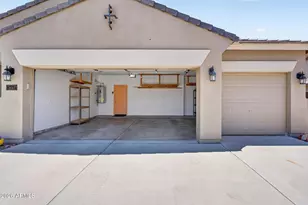 3643 E Meadow Land Dr, San Tan Valley, AZ 85140 - Photo 28
