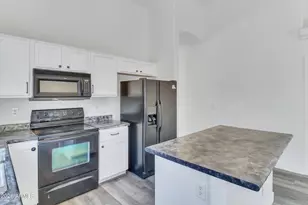 10617 W Nez Perce St, Tolleson, AZ 85353 - Photo 6