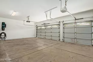 504 N Swallow Ln, Gilbert, AZ 85234 - Photo 52