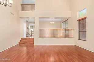 504 N Swallow Ln, Gilbert, AZ 85234 - Photo 8