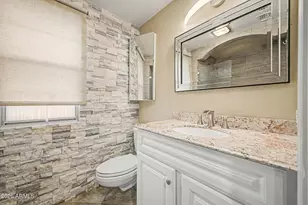11407 N Arbor Ct, Sun City, AZ 85351 - Photo 16