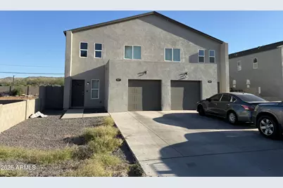 2421 E Pueblo Avenue, Phoenix, AZ 85040 - Photo 2