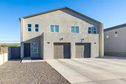 2421 E Pueblo Avenue, Phoenix, AZ 85040 - Photo 2