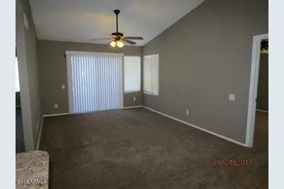 2035 S Elm Street #Unit 204, Tempe, AZ 85282 - Photo 4
