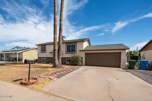 3739 W Wethersfield Rd, Phoenix, AZ 85029 - Photo 2