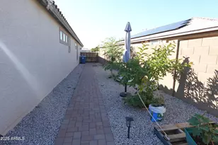 541 S 201st Ave, Buckeye, AZ 85326 - Photo 8