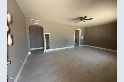 6328 W Maryland Avenue, Glendale, AZ 85301 - Photo 8