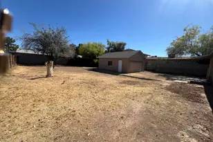 6328 W Maryland Ave, Glendale, AZ 85301 - Photo 22