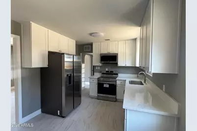 6328 W Maryland Avenue, Glendale, AZ 85301 - Photo 4