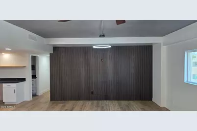 351 E Thomas Road #D208, Phoenix, AZ 85012 - Photo 12