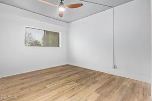 351 E Thomas Rd, Phoenix, AZ 85012 - Photo 30