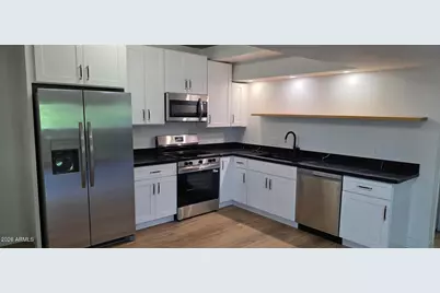 351 E Thomas Road #D208, Phoenix, AZ 85012 - Photo 16