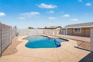 2702 E Grovers Ave, Phoenix, AZ 85032 - Photo 2