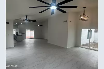 18815 N 43rd Drive, Glendale, AZ 85308 - Photo 2