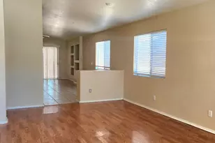 6424 W Saddlehorn Rd, Phoenix, AZ 85083 - Photo 2