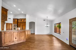 512 E Jordon Ln, Phoenix, AZ 85086 - Photo 12