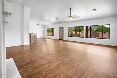 512 E Jordon Lane, Phoenix, AZ 85086 - Photo 8