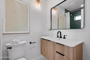 3860 E Clarendon Ave, Phoenix, AZ 85018 - Photo 26