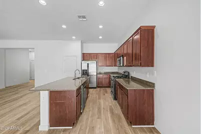 206 W Blue Lagoon Drive, Casa Grande, AZ 85122 - Photo 6