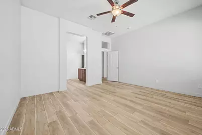 206 W Blue Lagoon Drive, Casa Grande, AZ 85122 - Photo 10