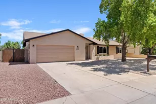 4422 W Poinsettia Dr, Glendale, AZ 85304 - Photo 2