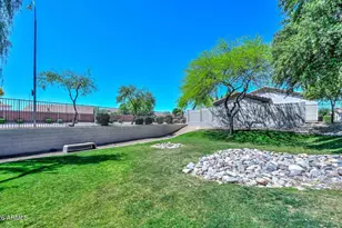 8127 W Zoe Ella Way, Peoria, AZ 85382 - Photo 38