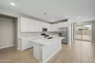 17016 W Cavedale Dr, Surprise, AZ 85387 - Photo 10