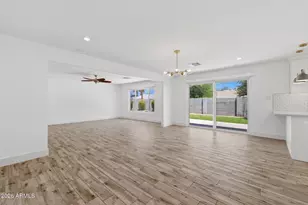 8224 E Devonshire Ave, Scottsdale, AZ 85251 - Photo 10