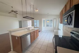 12054 S 44th St, Phoenix, AZ 85044 - Photo 4