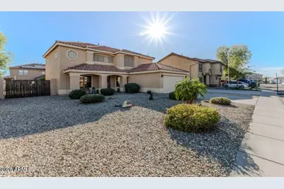10617 W Daley Lane, Peoria, AZ 85383 - Photo 2