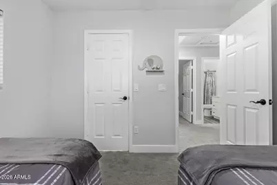 10617 W Daley Lane, Peoria, AZ 85383 - Photo 22