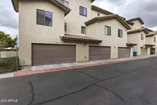 2315 N 52nd St, Phoenix, AZ 85008 - Photo 1